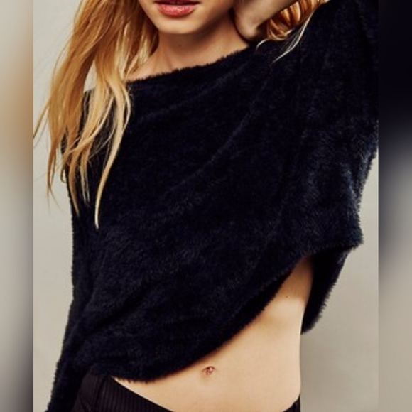 Free People Women's Oversized Soft Cozy FP One Cirilla Sweater, Black, XS - Picture 1 of 8